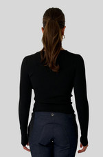 Load image into Gallery viewer, CUT-OUT KNIT TOP
