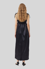 Load image into Gallery viewer, BLACK DOUBLE SATIN STRING LONG DRESS
