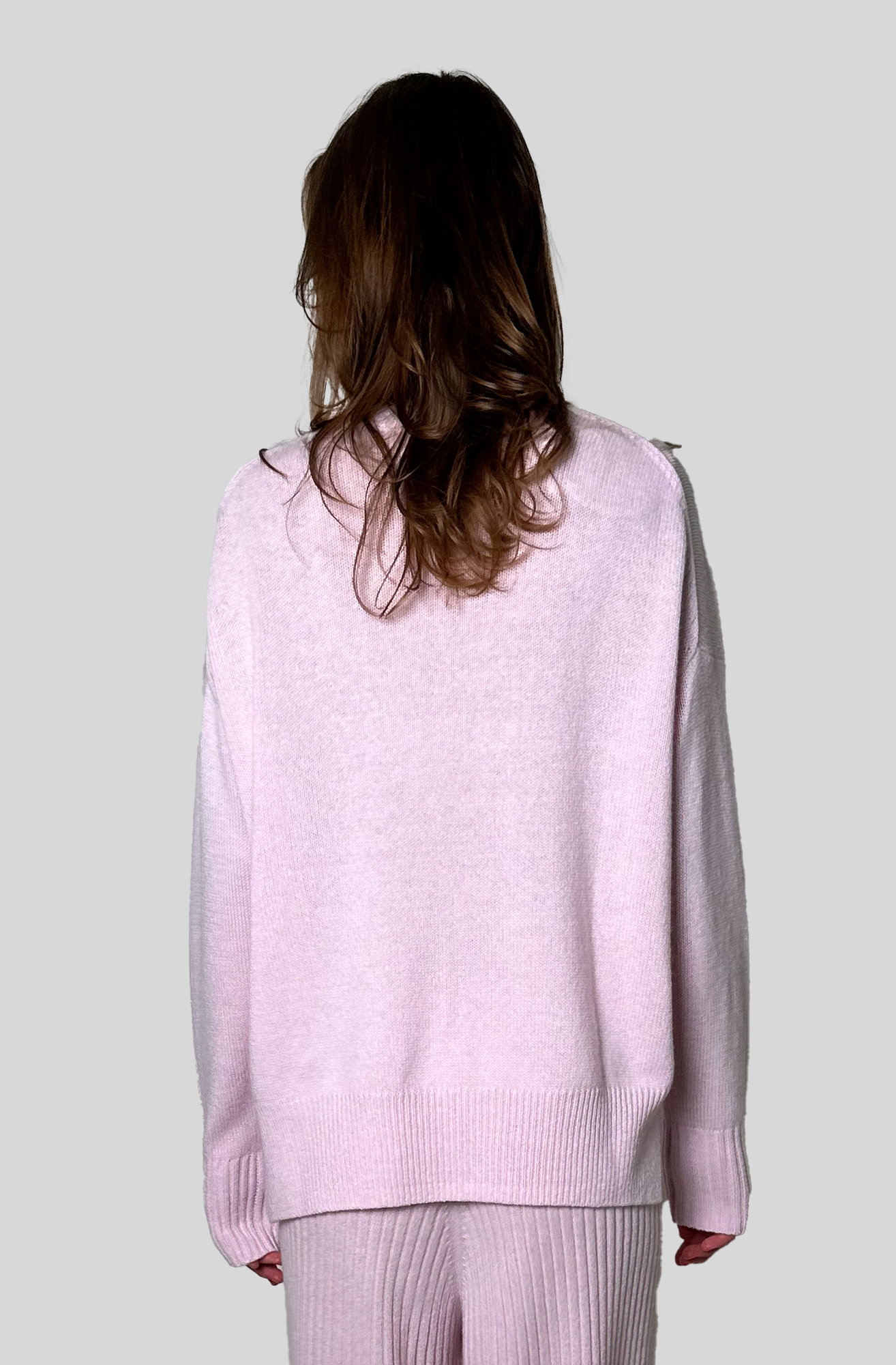 CASHMERE SWEATER