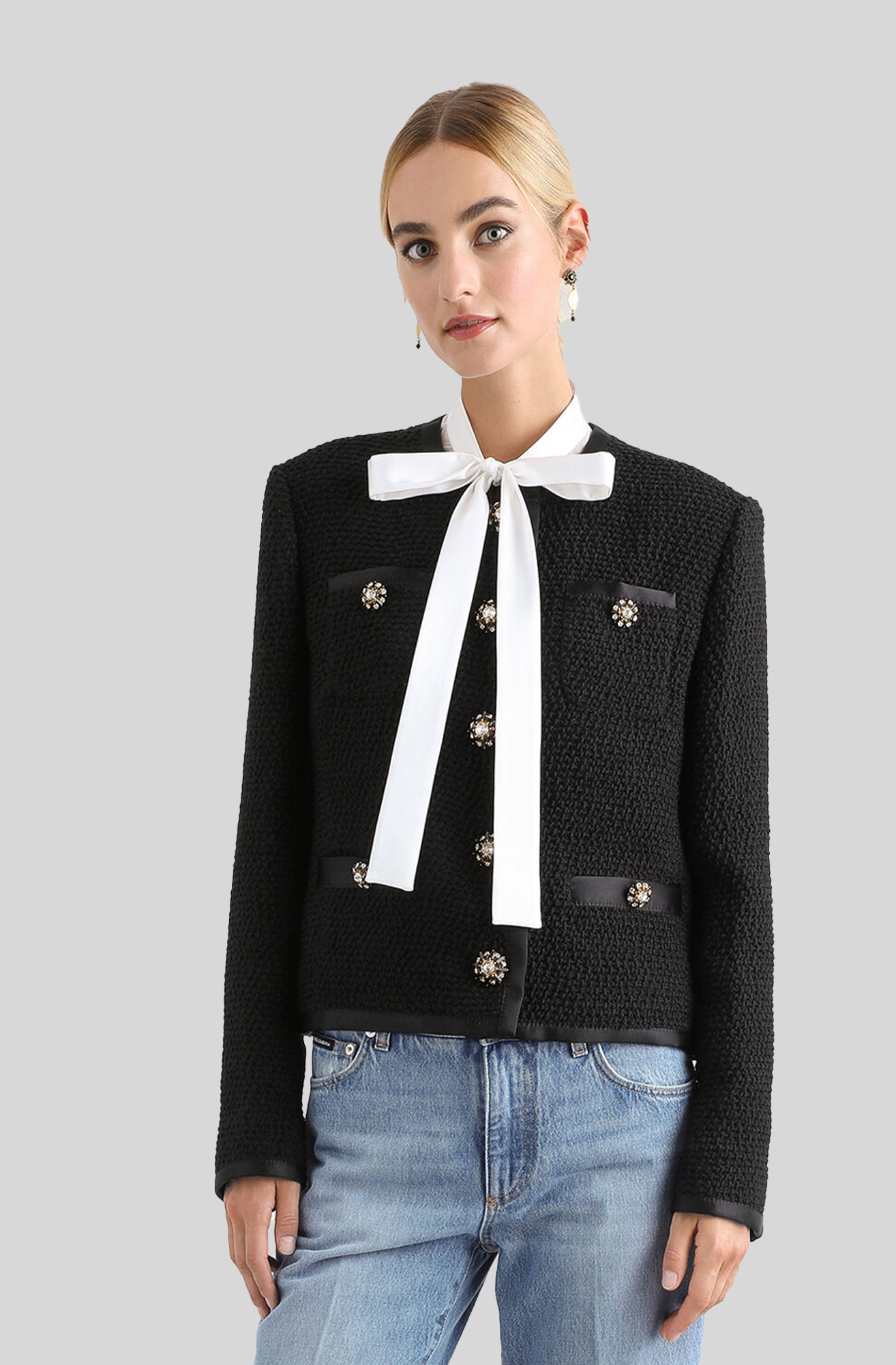 Dolce and Gabbana Cropped Single-Breasted Bouclé Tweed Dolce and Gabbana Cropped Single-Breasted Bouclé Tweed