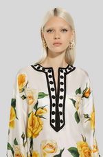 Load image into Gallery viewer, SILK CAFTAN WITH KIMONO SLEEVES AND YELLOW ROSE PRINT
