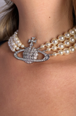 Load image into Gallery viewer, THREE ROW PEARL BAS RELIEF CHOKER
