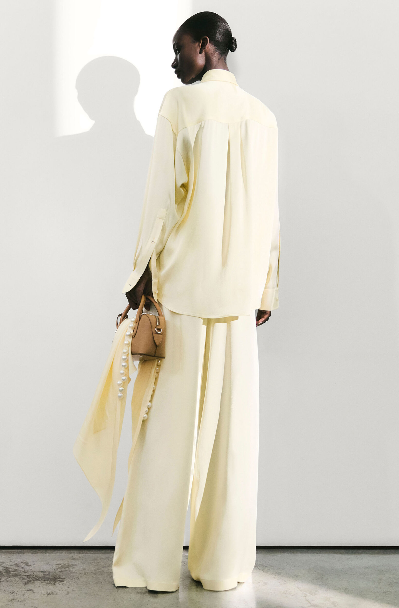 OVERSIZED SATIN TROUSERS