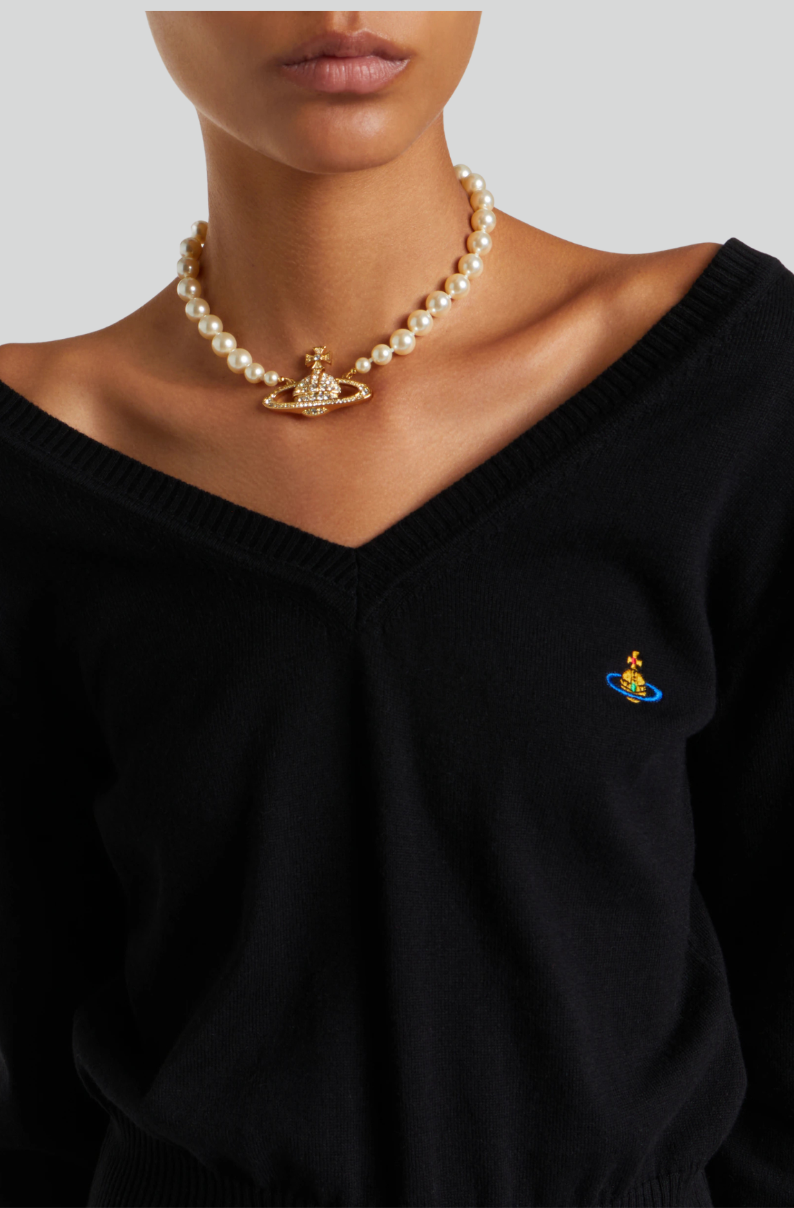 BEATRICE V-NECK SWEATER
