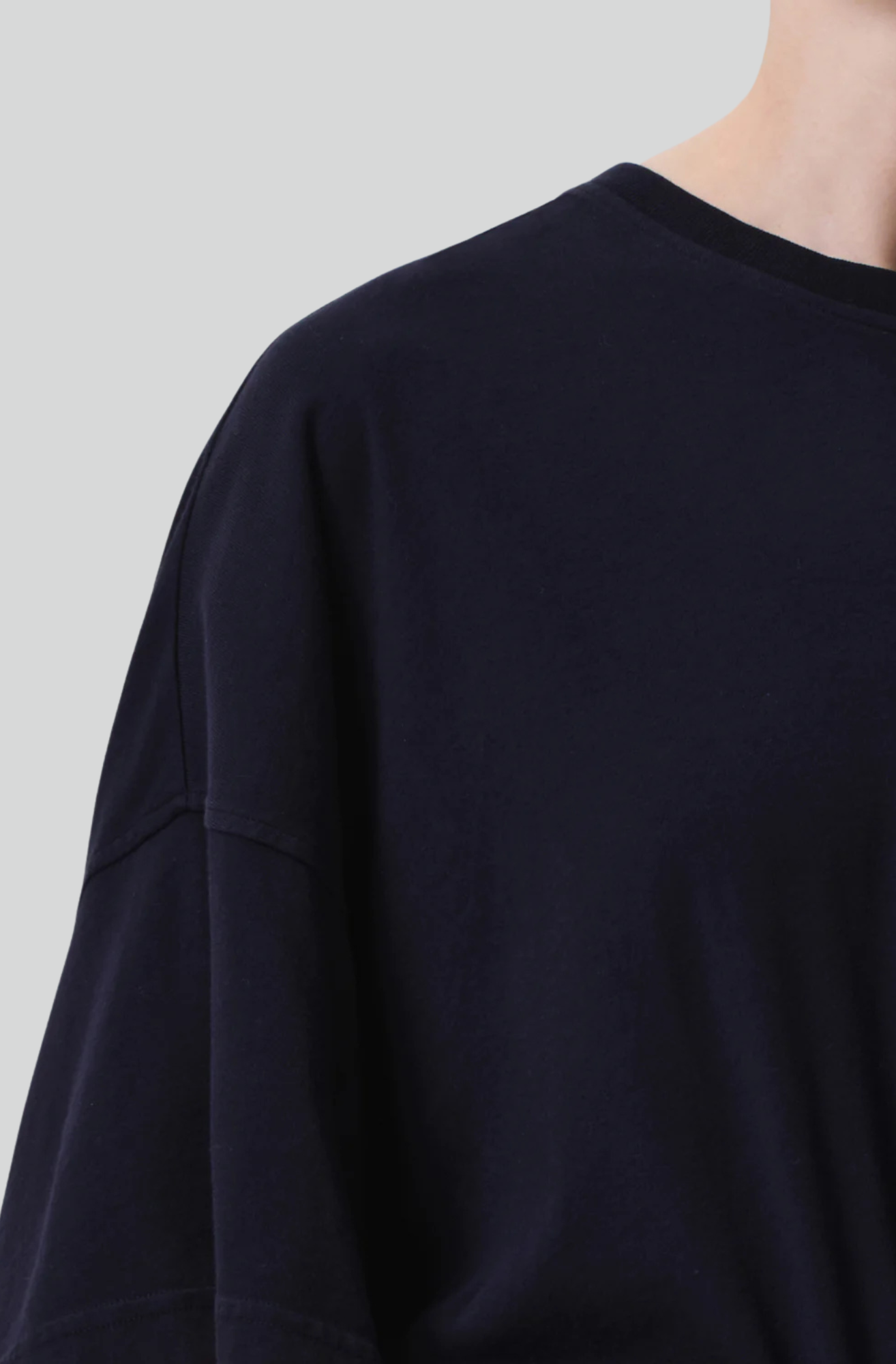 CAPE TEE