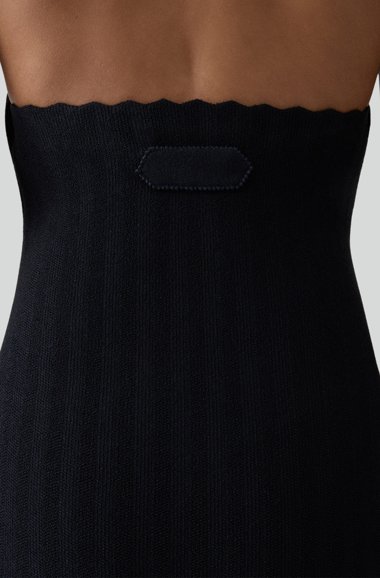 LA ROBE MAILLE TABLIER