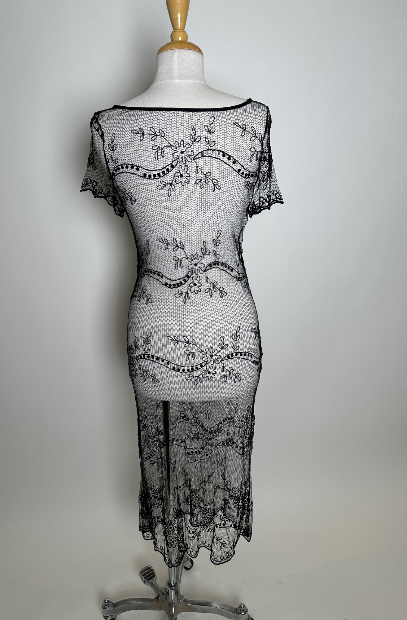 COLLETTE DINNIGAN EMBROIDERED MESH DRESS