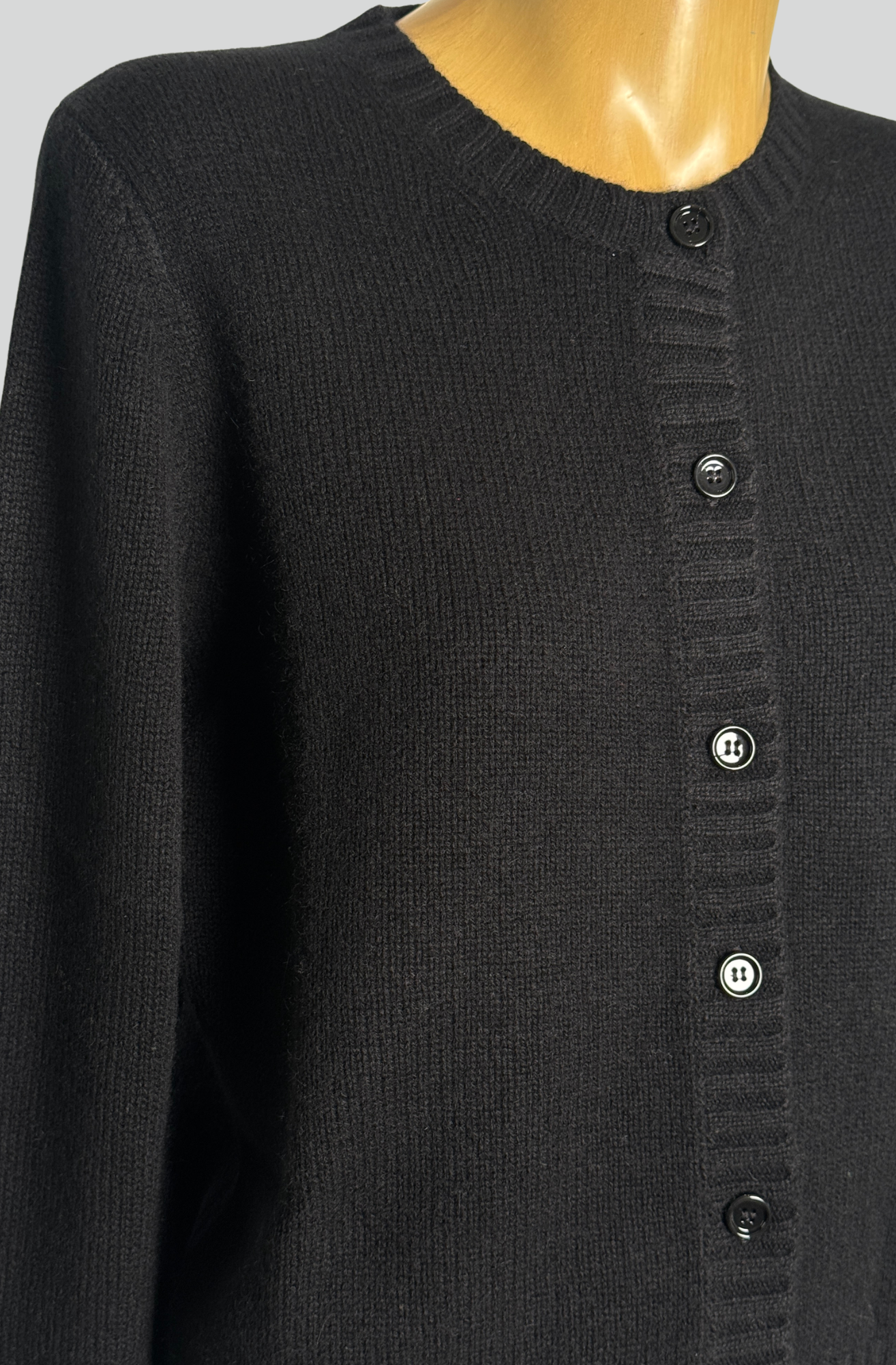 CASHMERE CARDIGAN