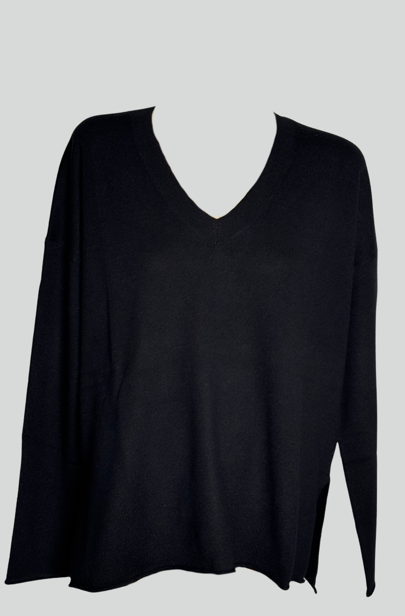 V NECK CASHMERE SWEATER