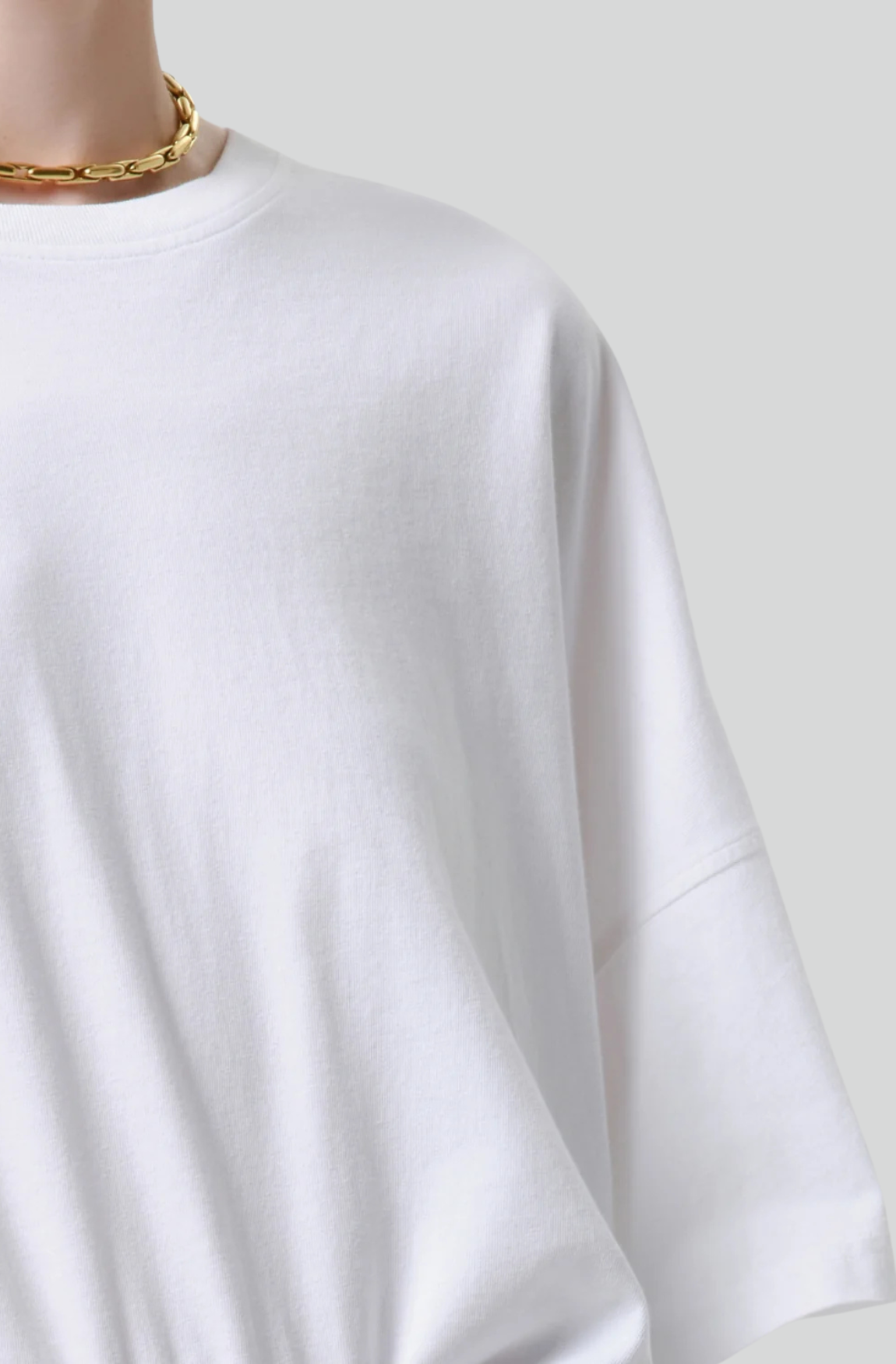 CAPE TEE
