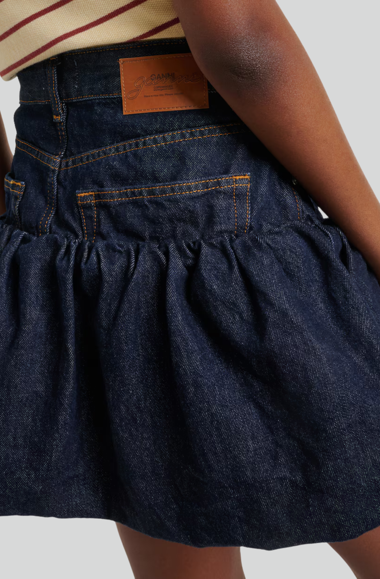 RISE DENIM BUBBLE MINI SKIRT
