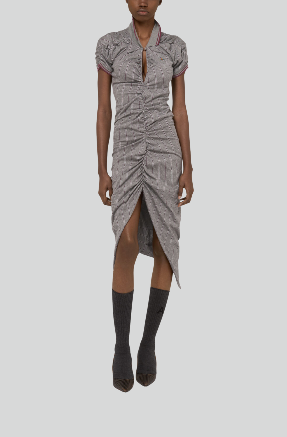 PULLING DRESS