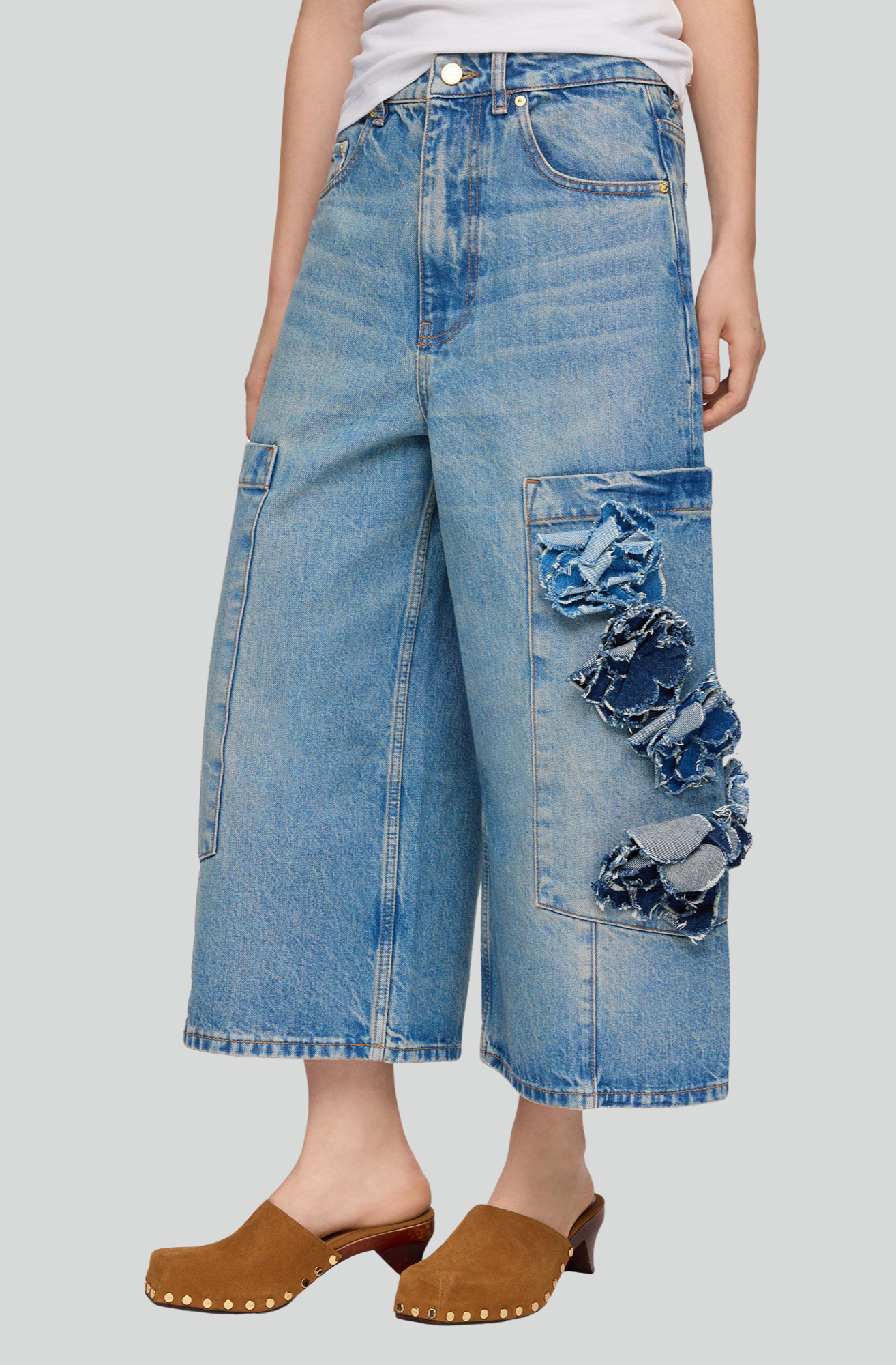 FLOWER DENIM CROPPED BAGGY CARGO JEANS