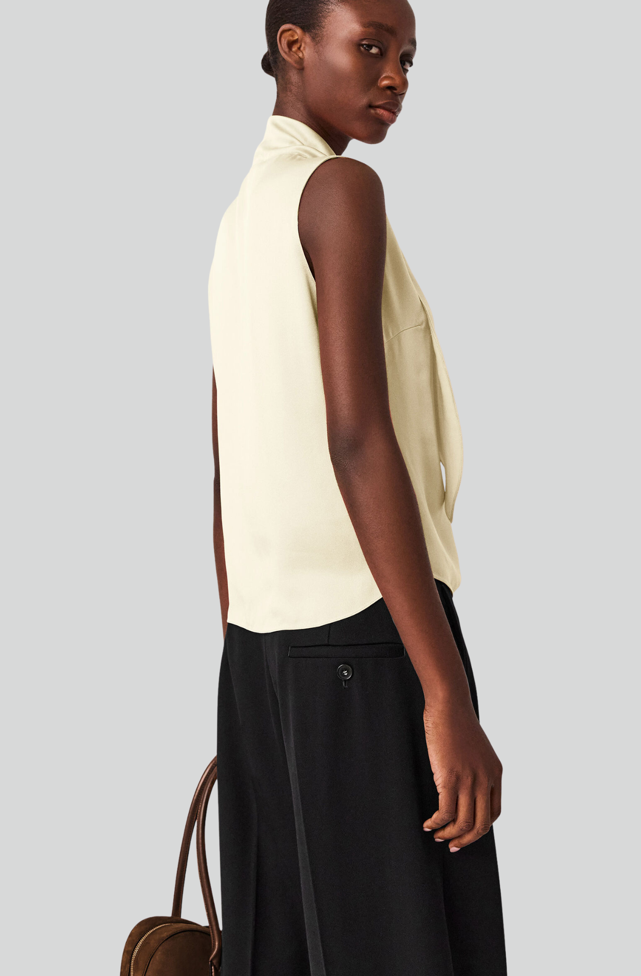 TIE-NECK SLEEVELESS SATIN TOP