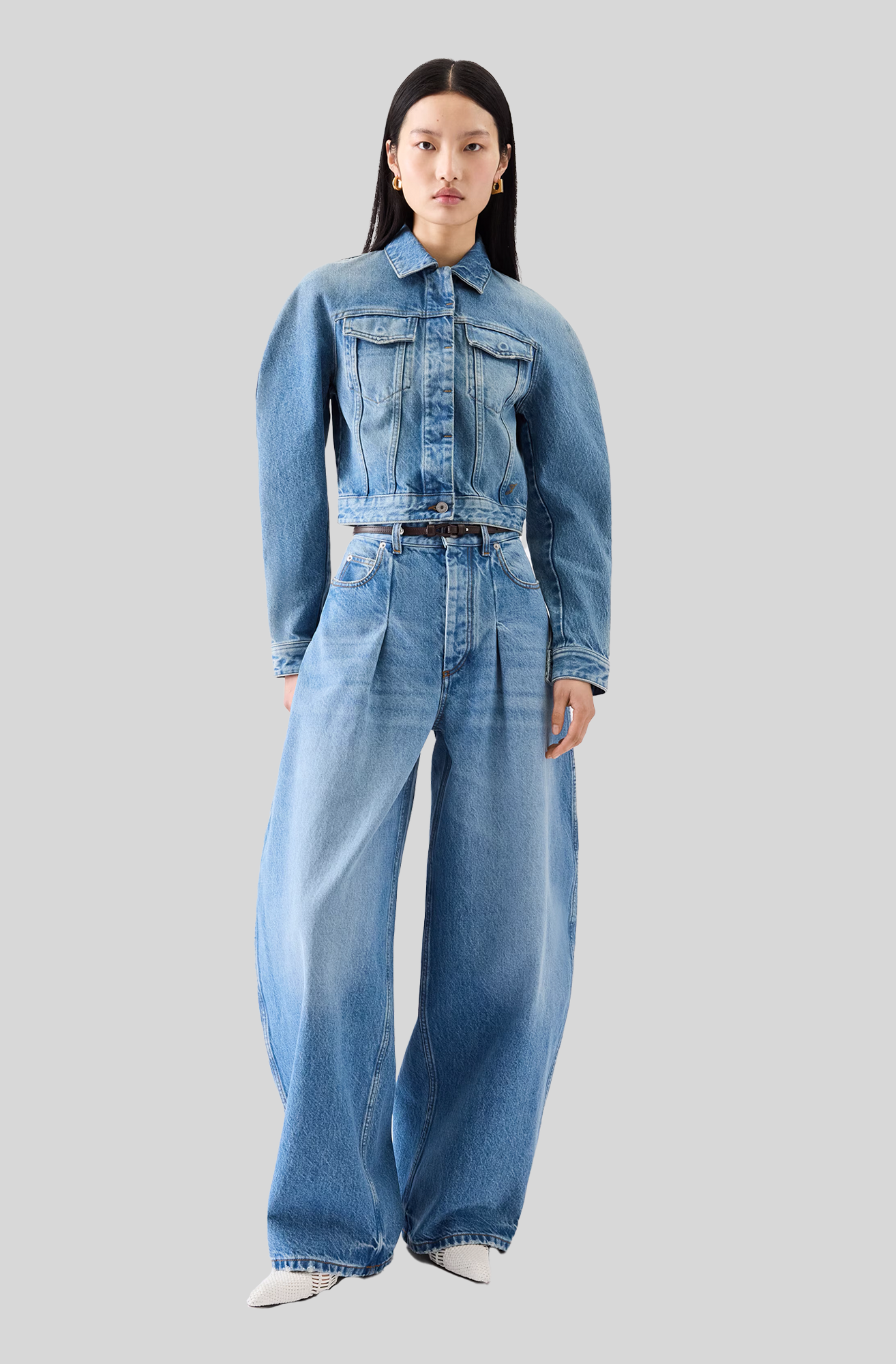 LA VESTE DE NIMES OVALO