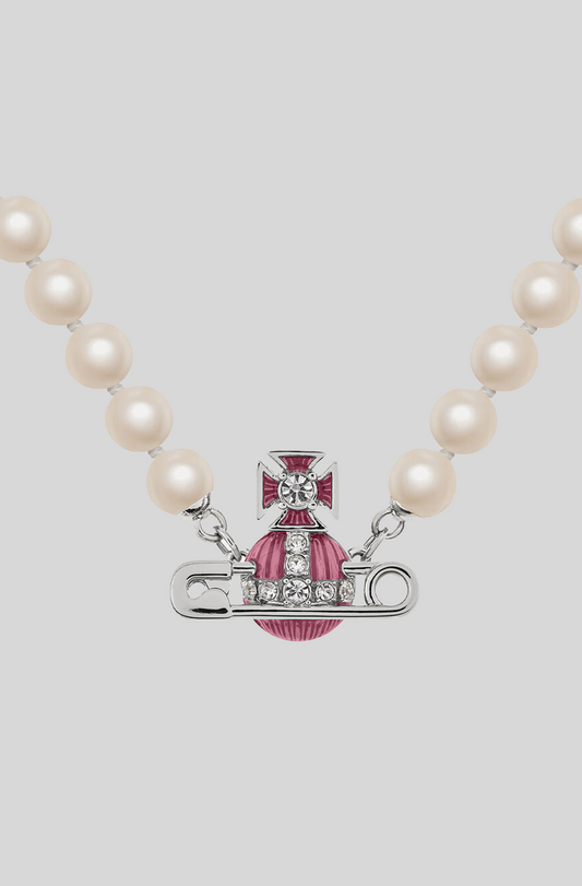 KITTY PEARL NECKLACE