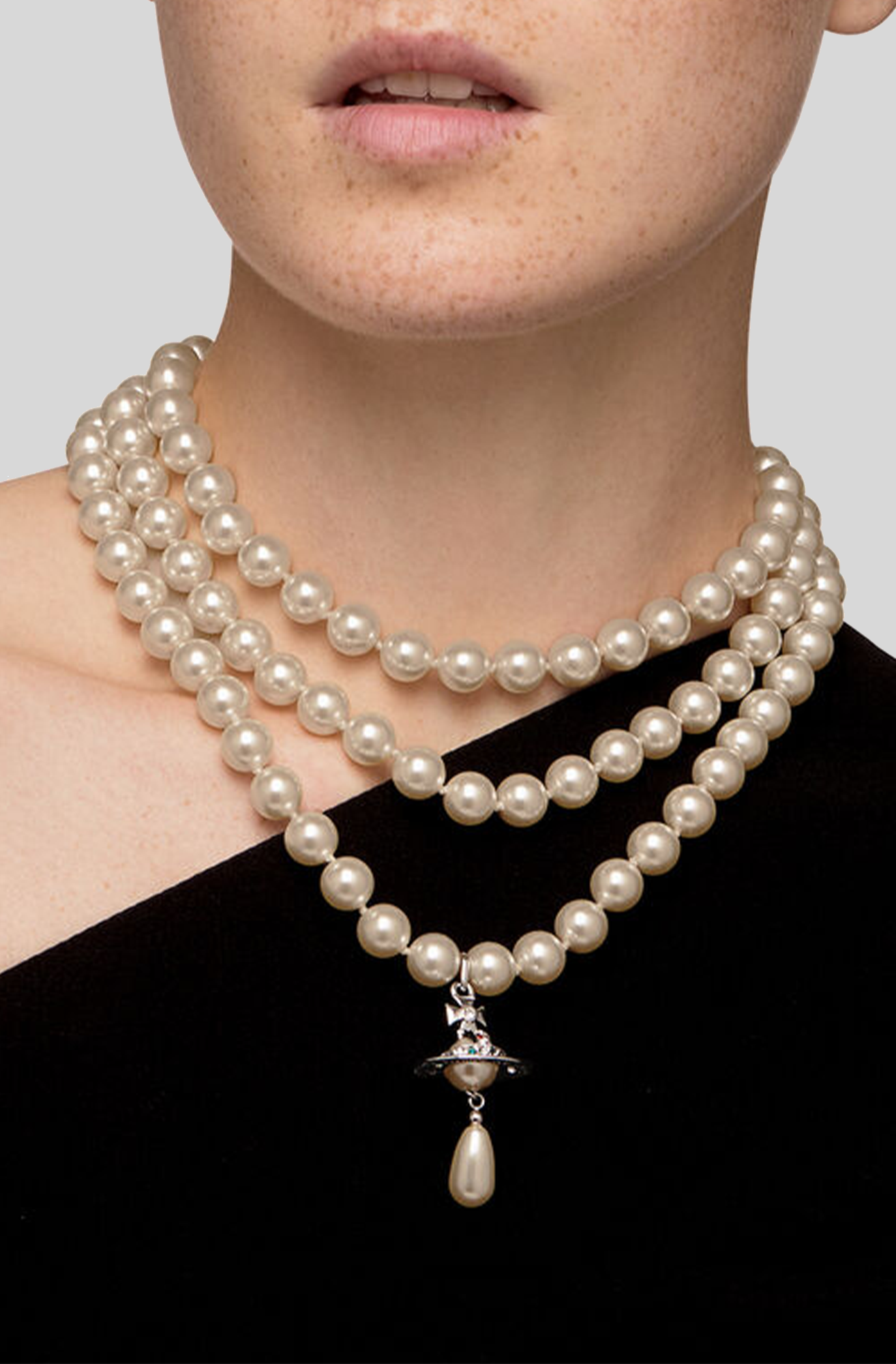 THREE ROW PEARL DROP CHOKER