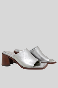LAMINATED LEATHER MS MULES